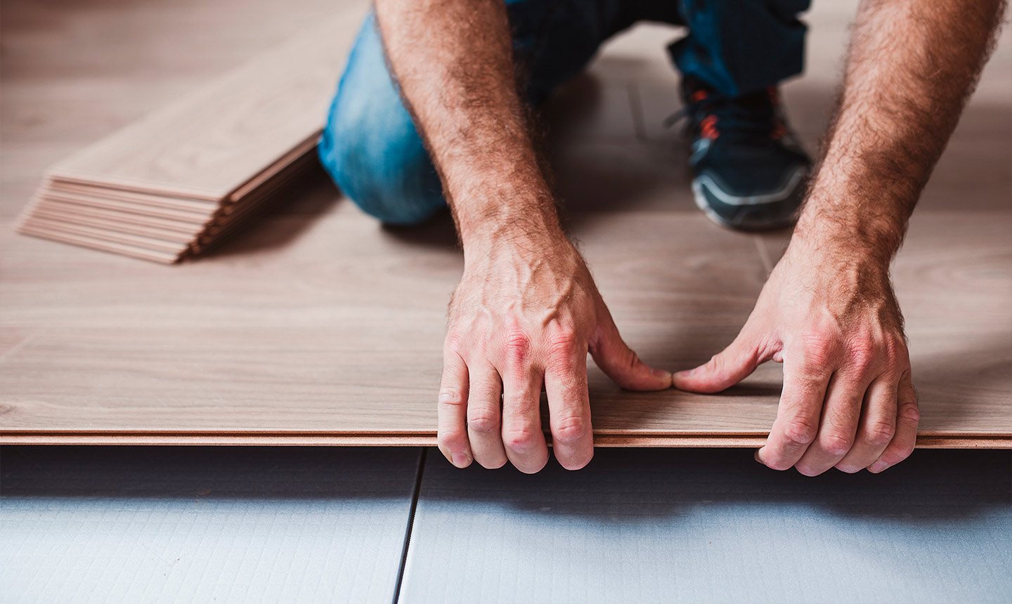 ALEX vám pomôže obnoviť vašu laminátovú podlahu!